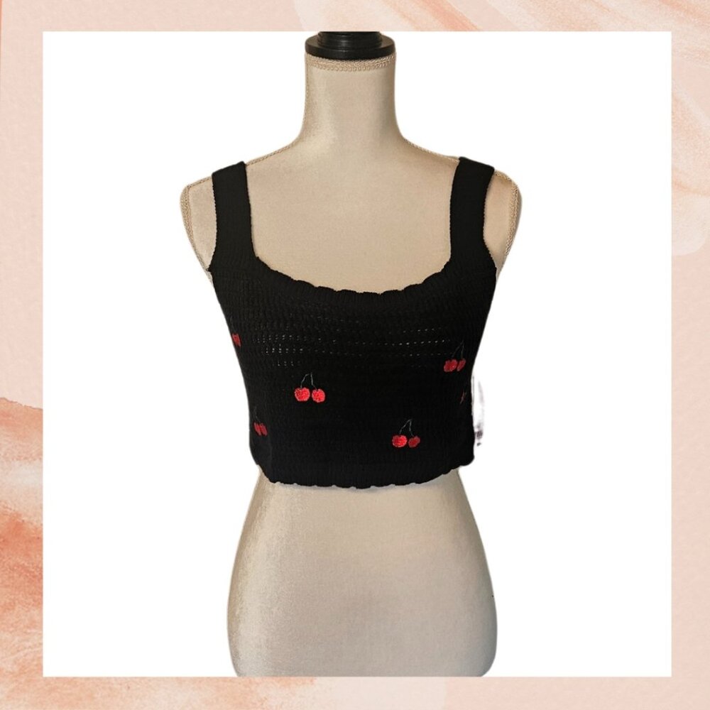 Black Cherry Print Knit Cropped Tank Top